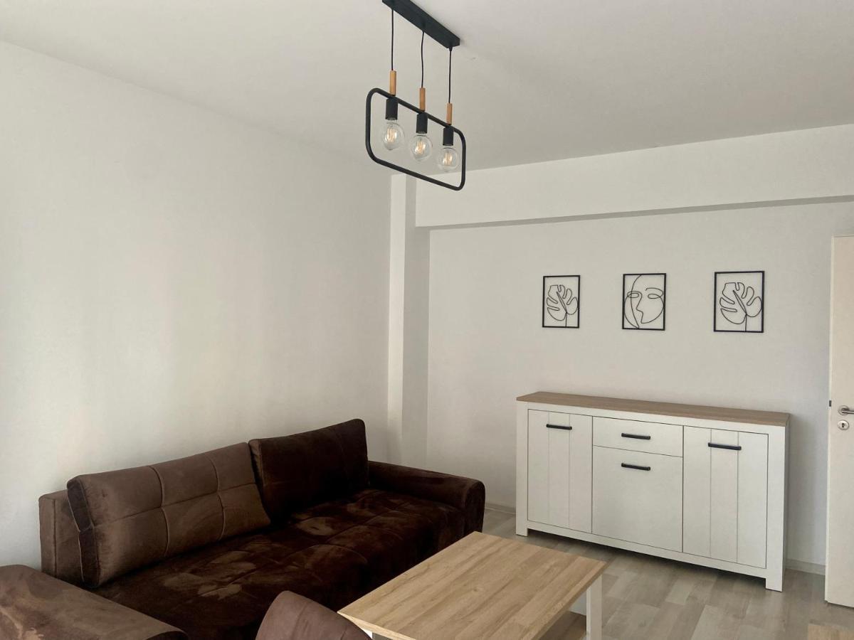 Divany Apartaments - Coresi Mall Braszów Zewnętrze zdjęcie