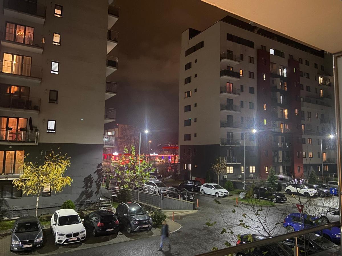 Divany Apartaments - Coresi Mall Braszów Zewnętrze zdjęcie